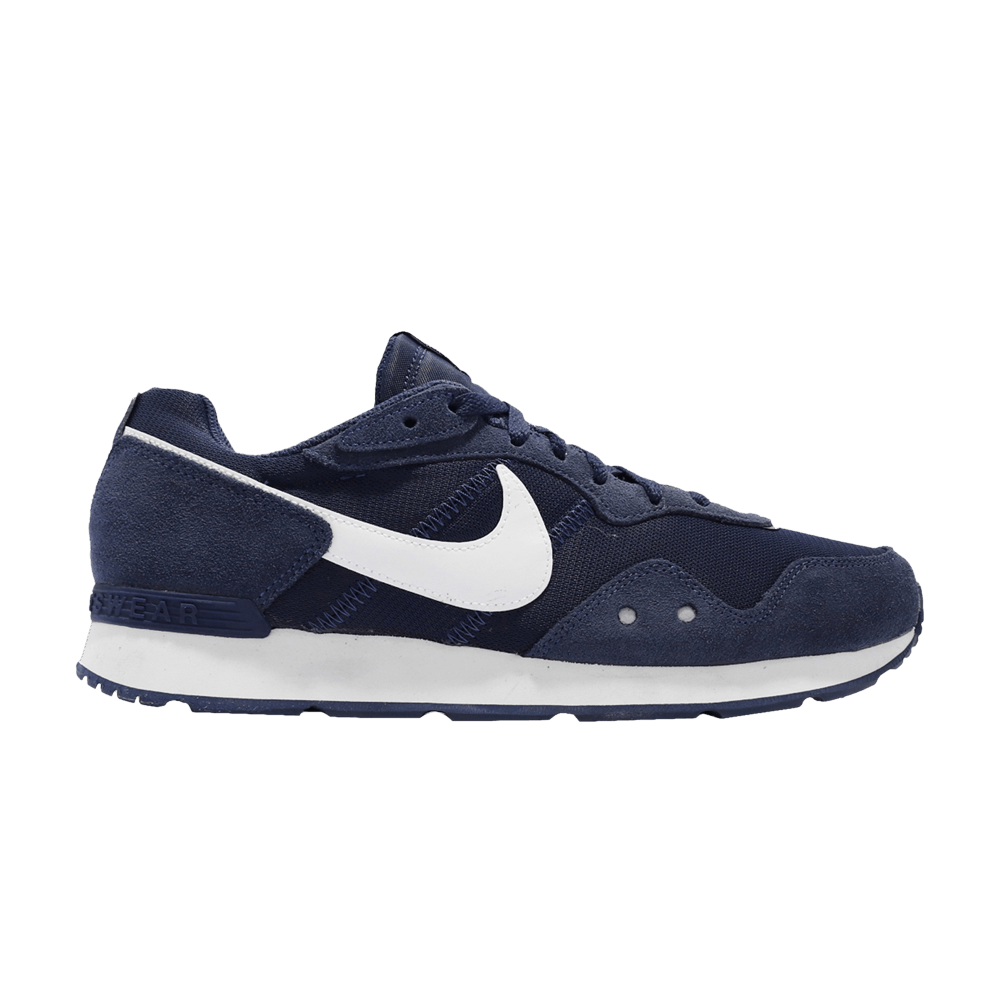 nike venture runner coconut milk