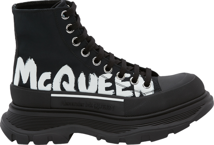Alexander McQueen Wmns Tread Slick Boot 'McQueen Graffiti Logo - Black'