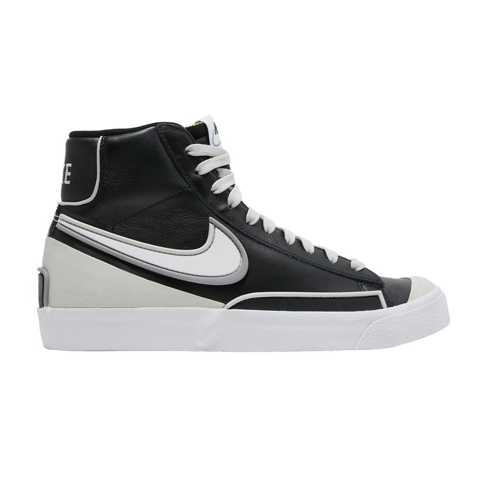Pre-owned Nike Wmns Blazer Mid '77 'black White'