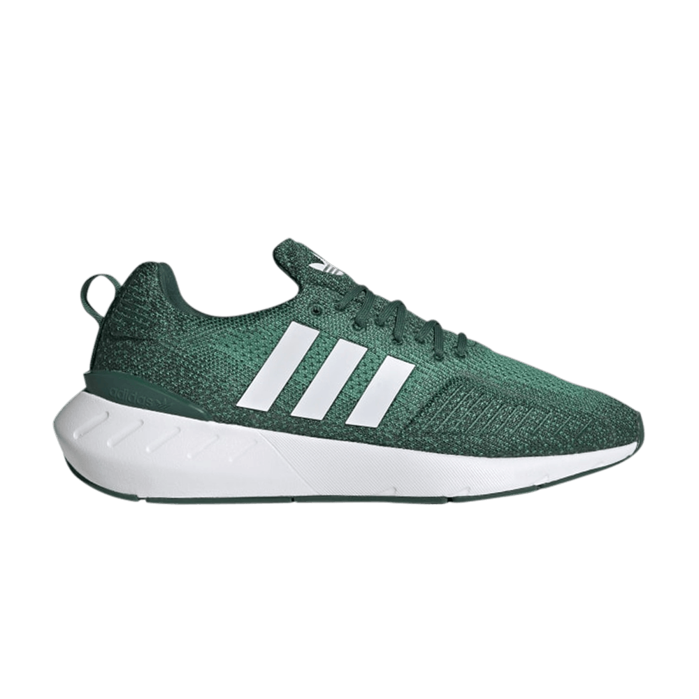 Adidas originals swift run sneaker low base green clearance