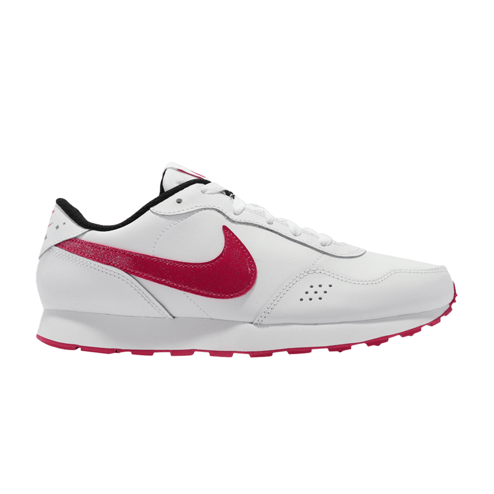 nike sportswear outburst