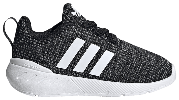 Adidas Swift Run 22 I Black White