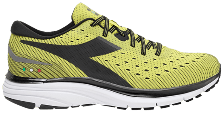 Diadora Mythos Blushield 6 Sulphur Spring