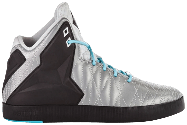 Nike LeBron 11 NSW Lifestyle King Of The Streets