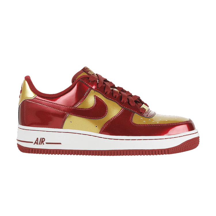 Iron man nikes top