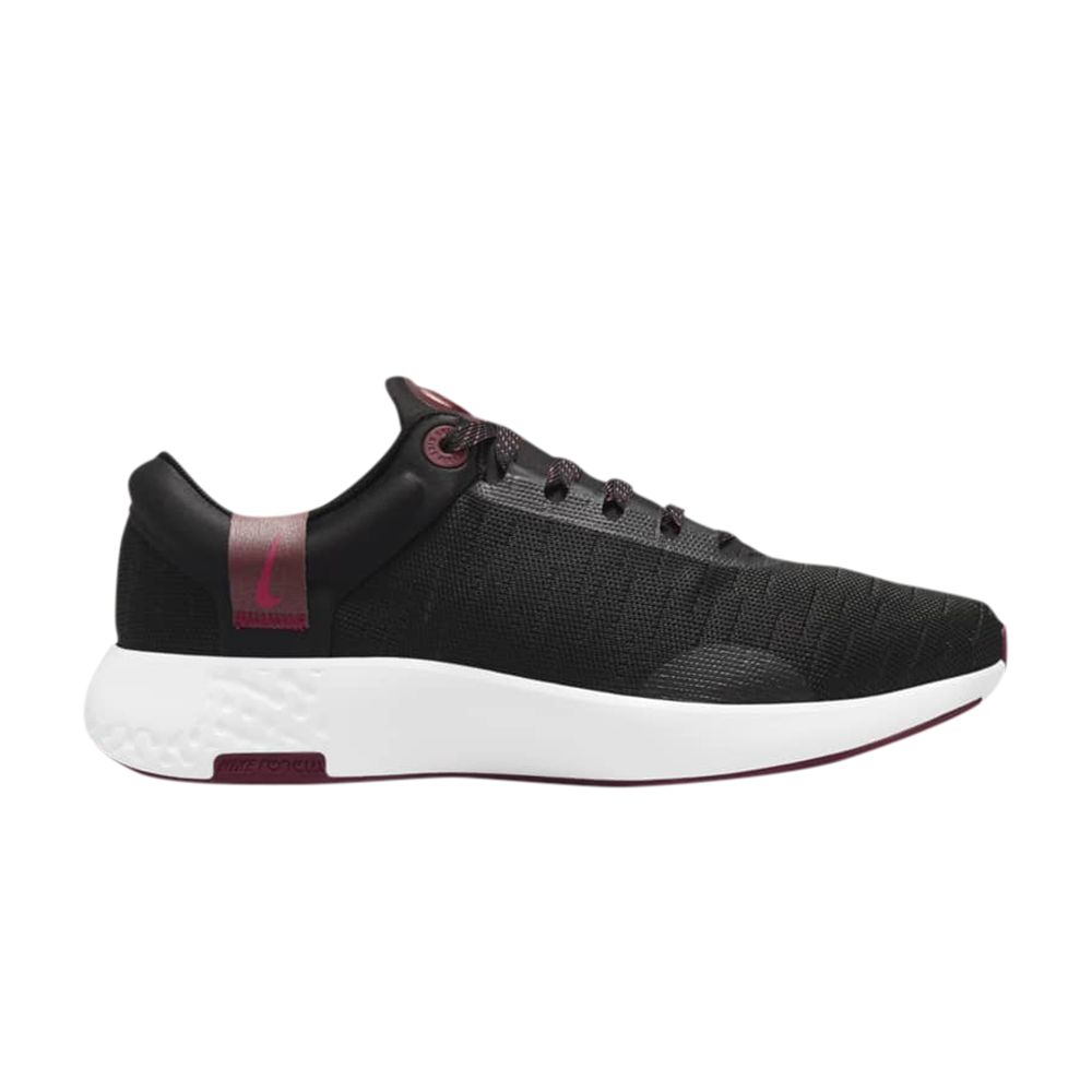 Pre-owned Nike Wmns Renew Serenity Run 'black Dark Beetroot'