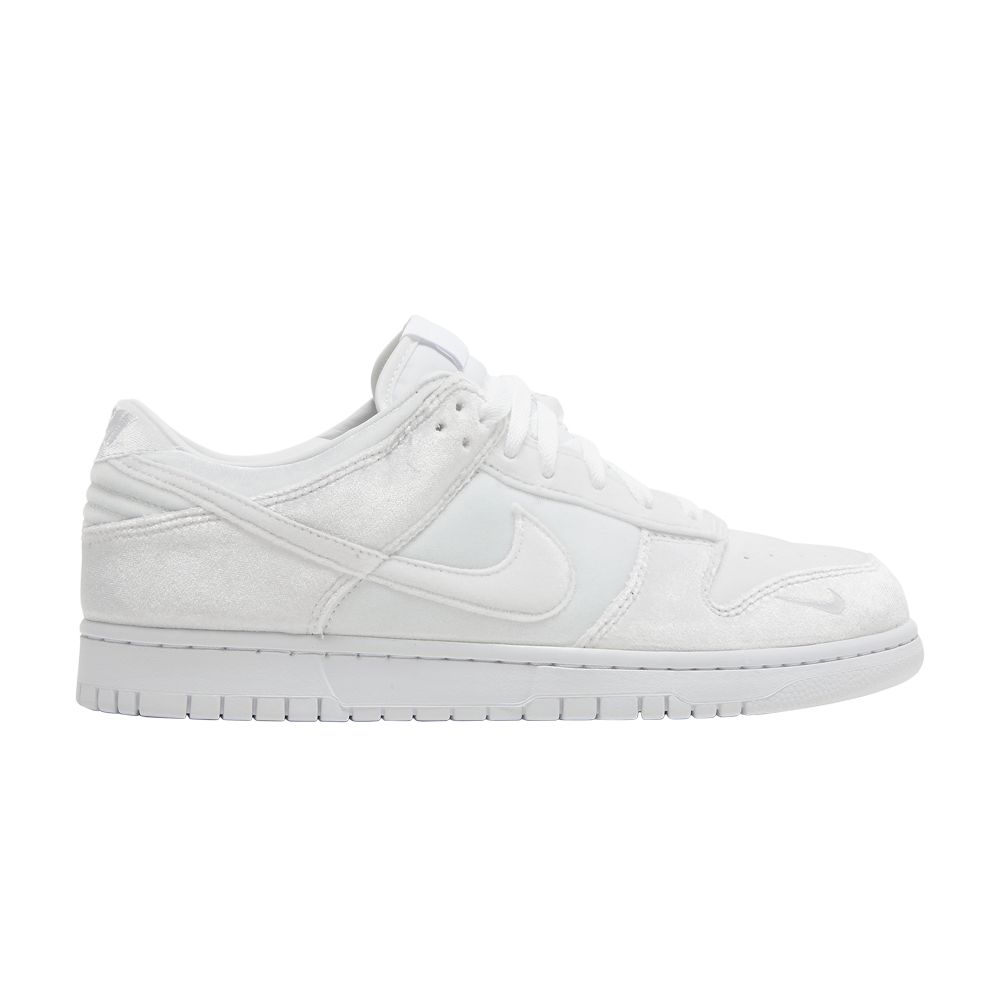 Nike Dover Street Market x Dunk Low 'White Velvet' | Men's Size 9
