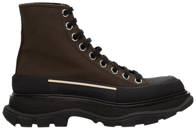 Alexander McQueen Wmns Tread Slick Boots Ebony