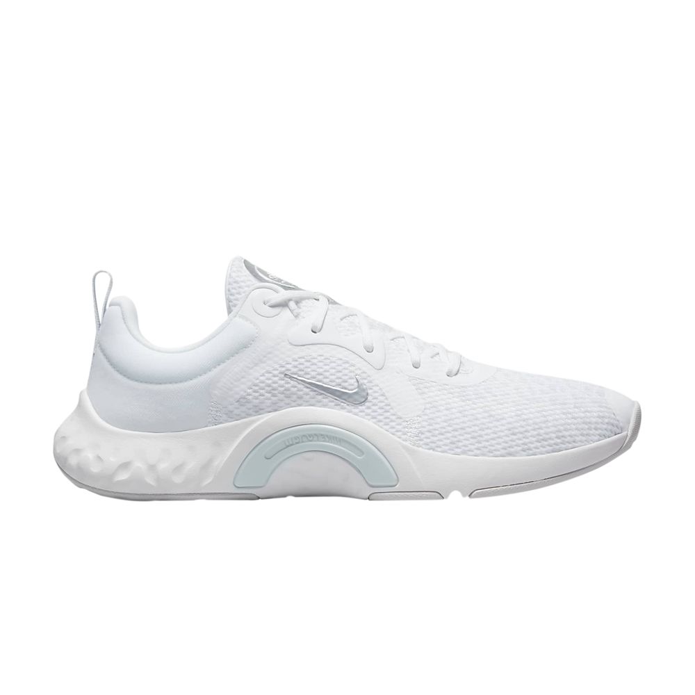 Pre-owned Nike Wmns Renew In-season Tr 11 'white Pure Platinum'
