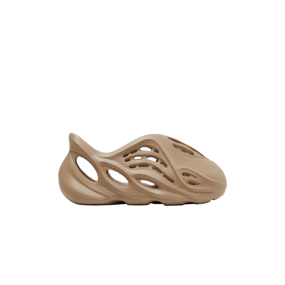 yeezy foam runner apricot