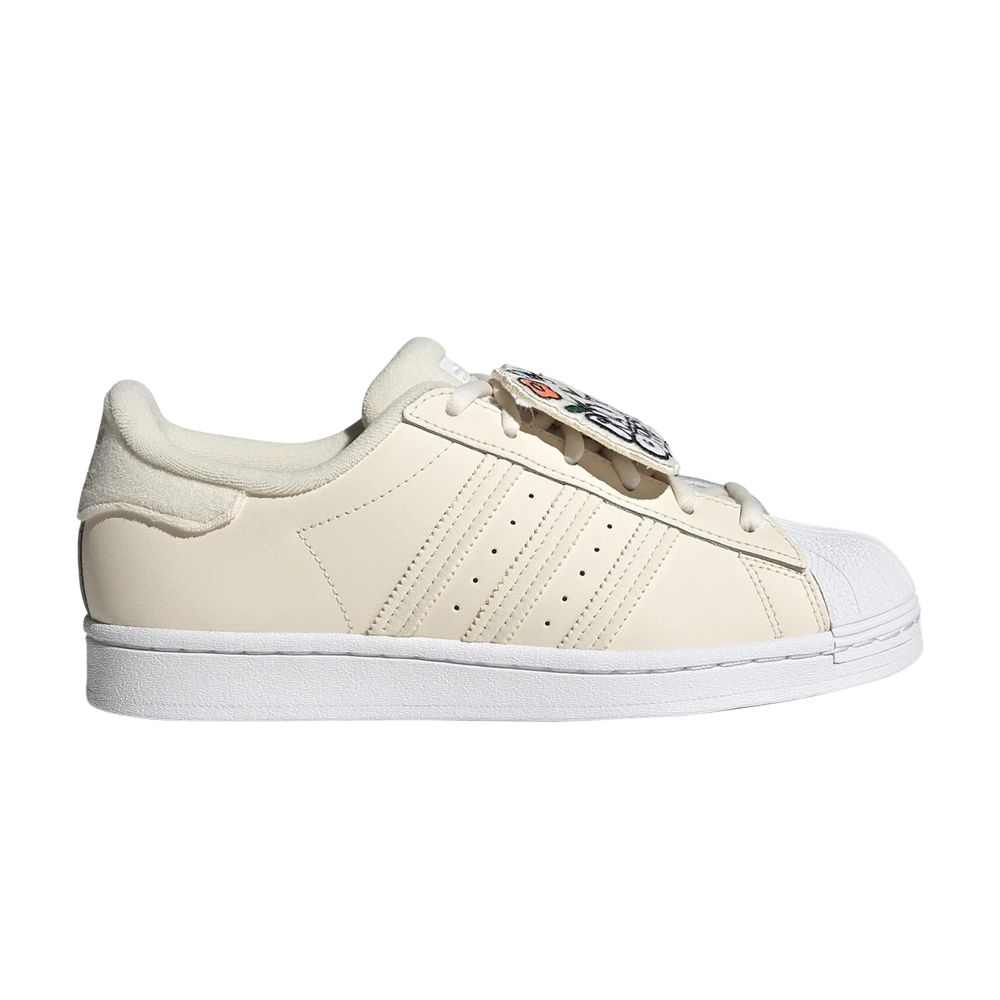 Click to view more detailed imagery on our partner's website Pre-owned Adidas Originals Wmns Superstar 'wonder White'