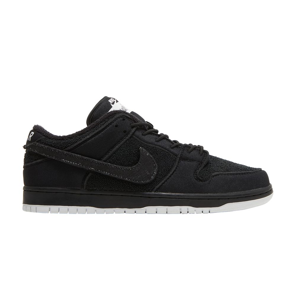 Nike Gnarhunters x Dunk Low SB 'Black' | Men's Size 5.5