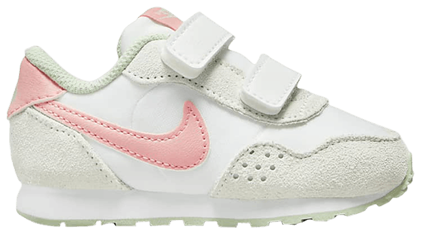 Nike MD Valiant TD White Pink Gaze