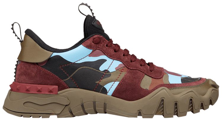 Valentino rockrunner burgundy 2025