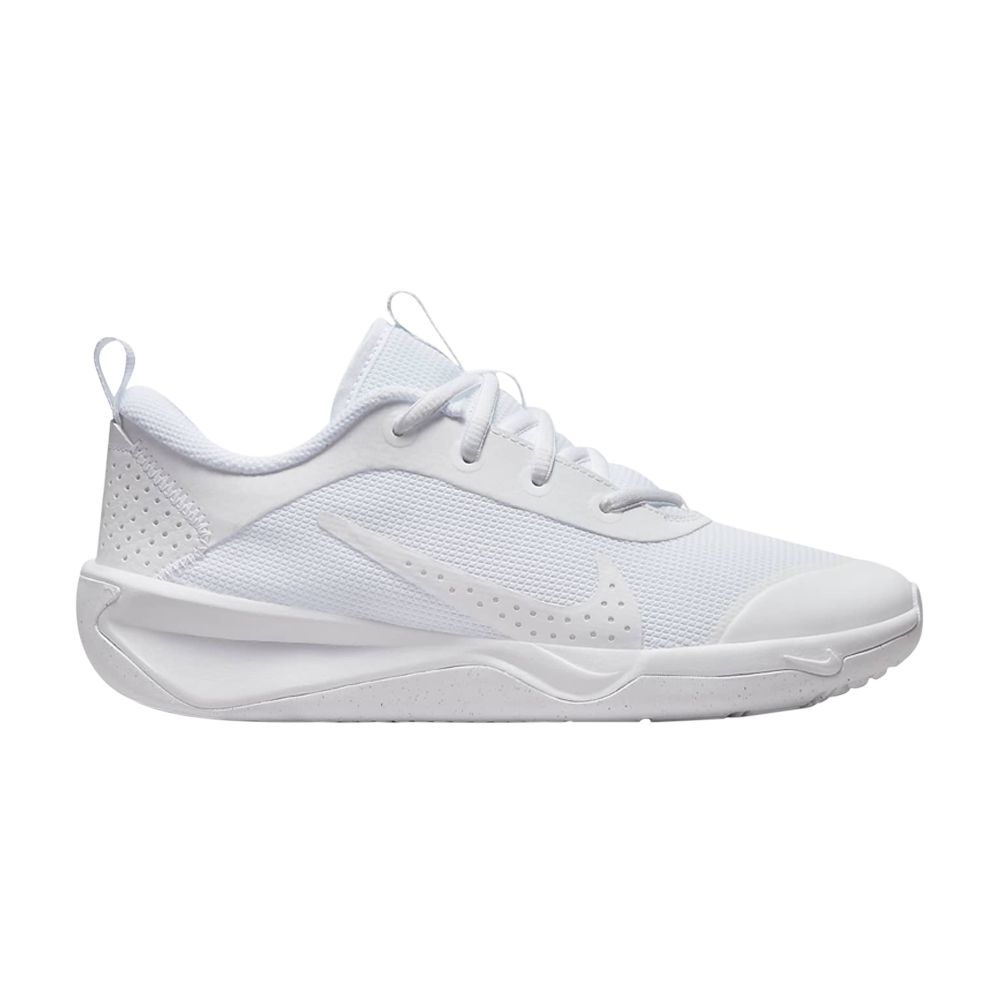 Pre-owned Nike Omni Multi-court Gs 'white Pure Platinum' | Kid's Size 5.5