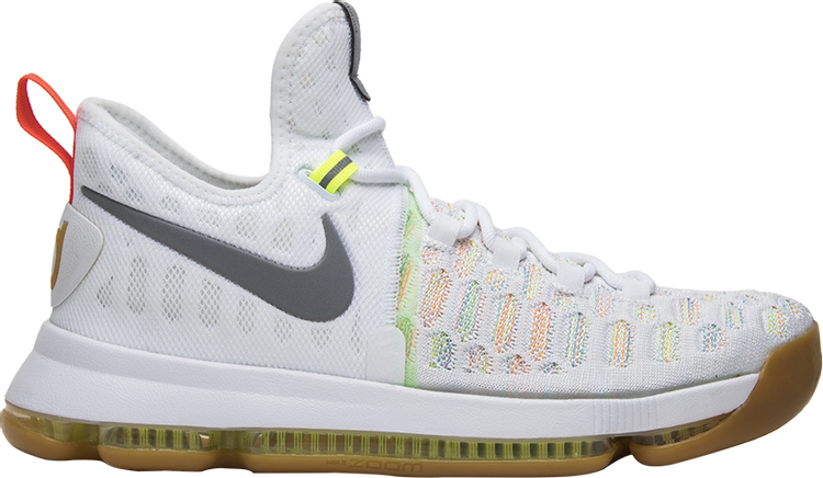 The Nike Zoom KD 9 'Aunt Pearl' drops tomorrow 1/28 at Jimmy Jazz