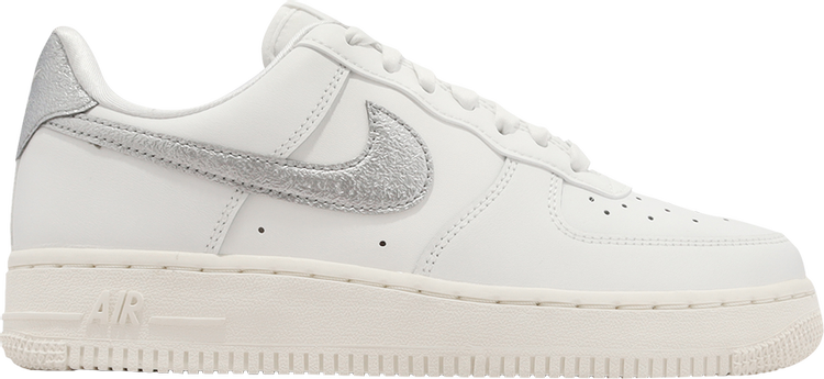 Buy Wmns Air Force 1 '07 Essential 'Silver Swoosh' - DQ7569 100 | GOAT