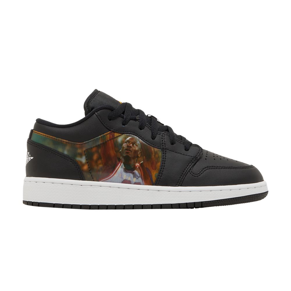 Pre-owned Air Jordan 1 Low Gs 'hologram' | Black | Kid's Size 3.5