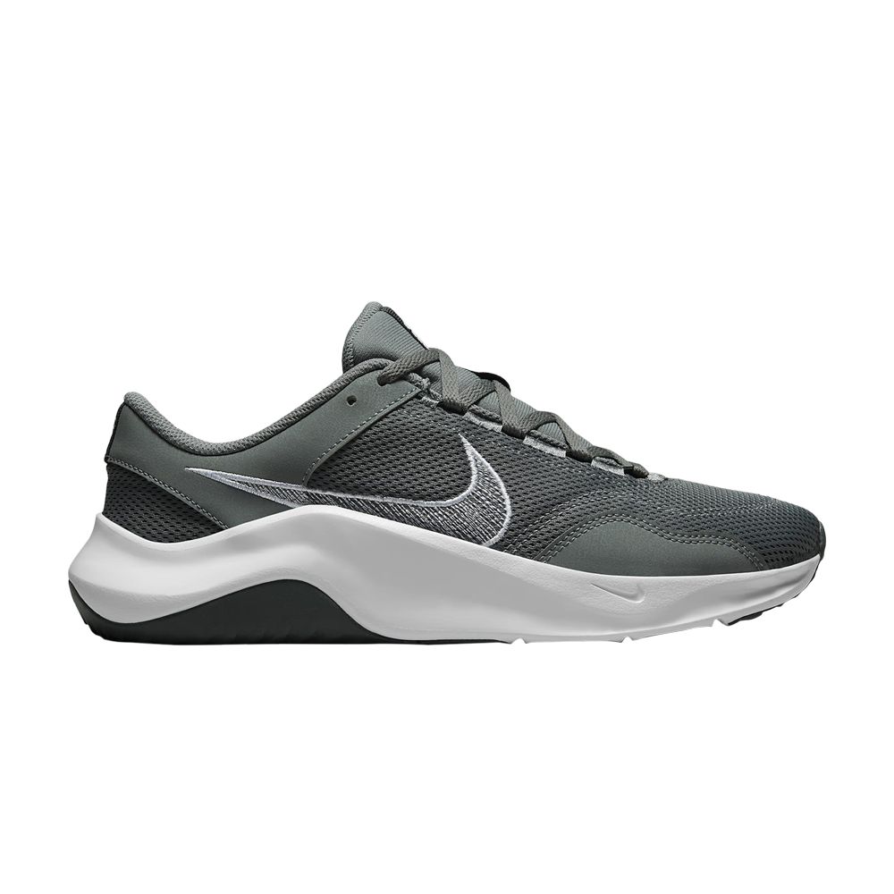 NIKE LEGEND ESSENTIAL 3 NEXT NATURE 'SMOKE GREY'