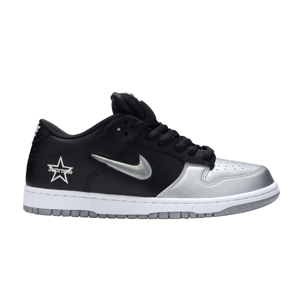 Nike Supreme x Dunk SB Low QS 'Metallic Silver' | Men's Size 5.5