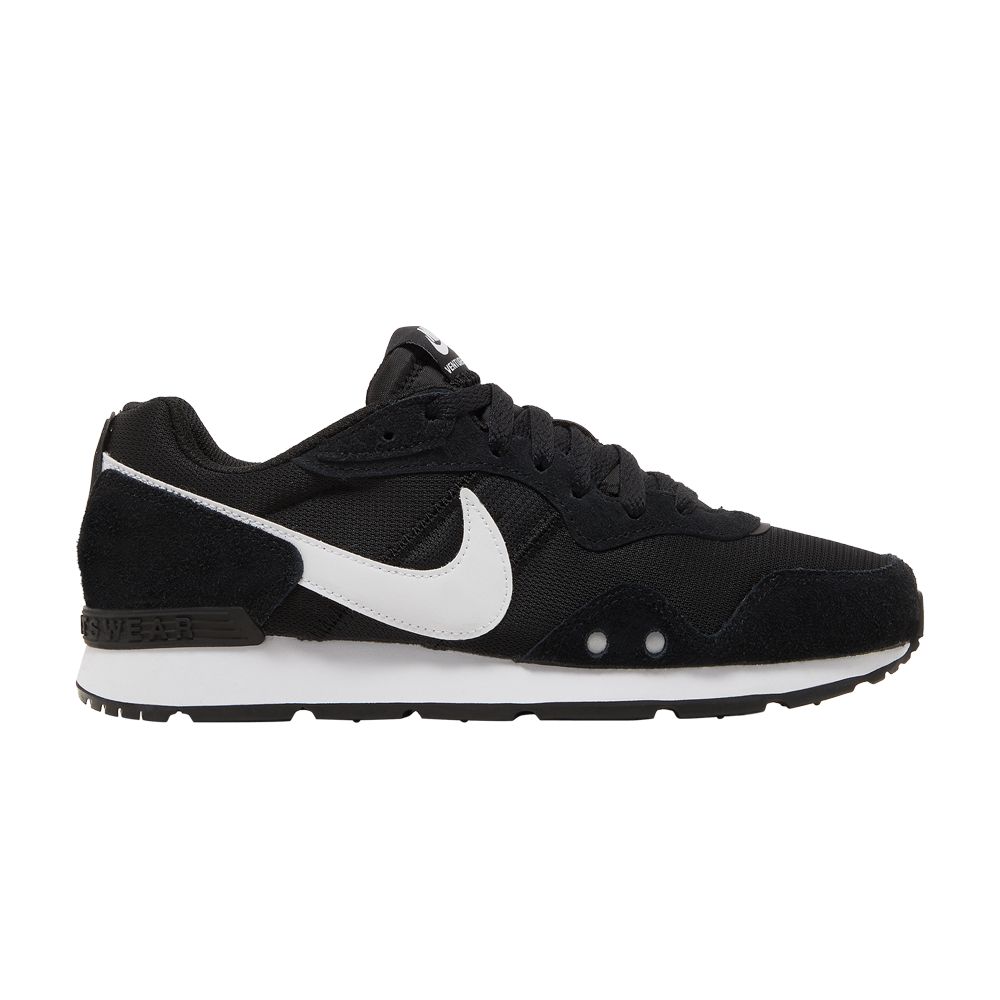 Nike Wmns Venture Runner 'Black White' | Women's Size 8