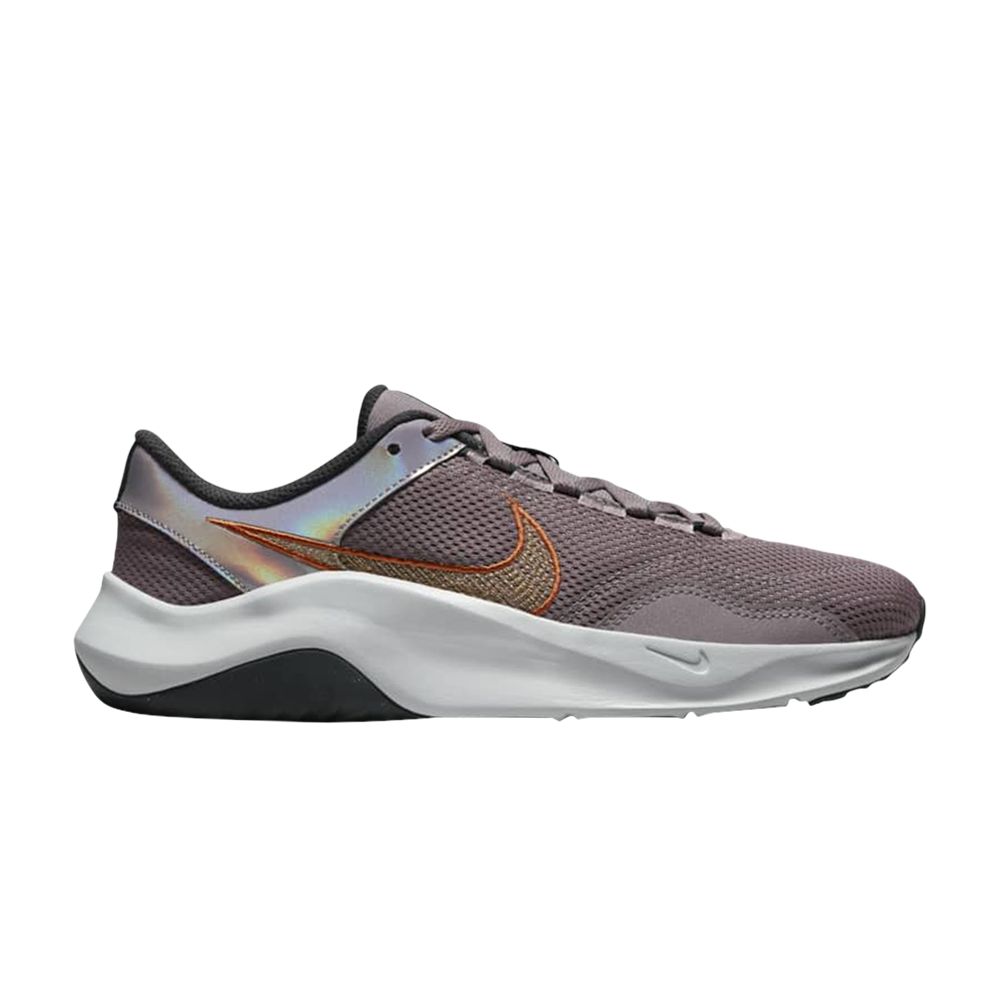 Pre-owned Nike Wmns Legend Essential 3 Next Nature Premium 'purple Smoke Metallic Copper'