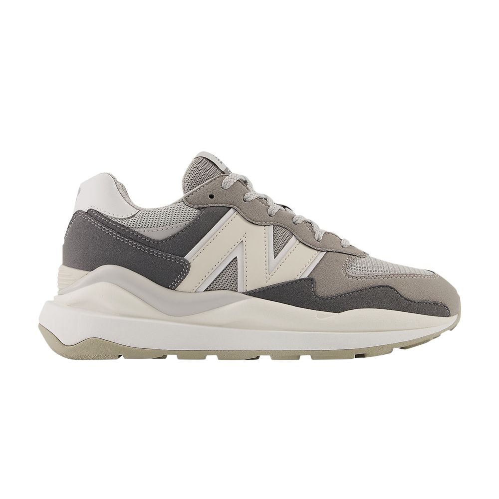 Pre-owned New Balance 57/40 Big Kid Wide 'castlerock Moonbeam' | Grey | Kid's Size 6
