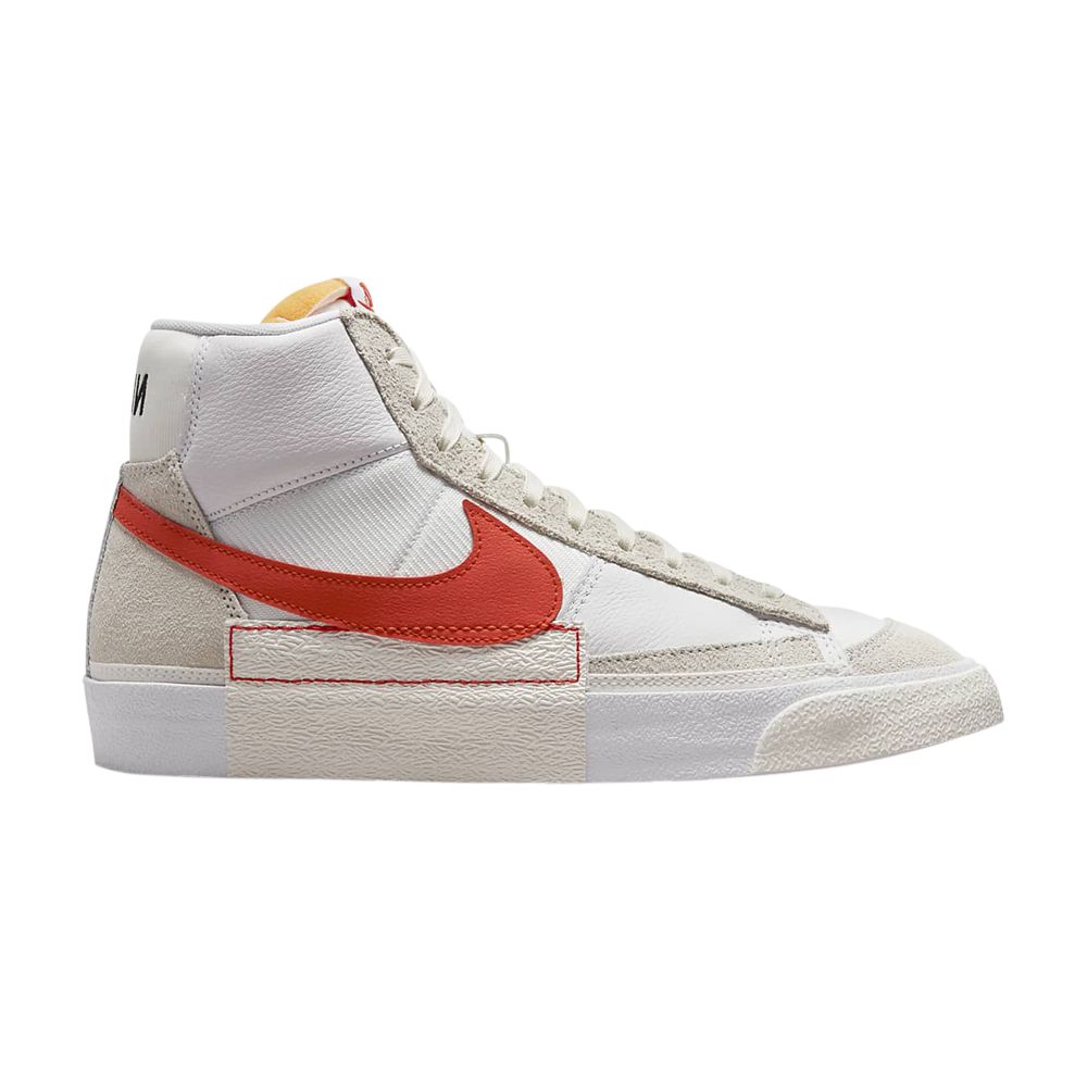 NIKE BLAZER MID '77 PRO CLUB 'REMASTERED'
