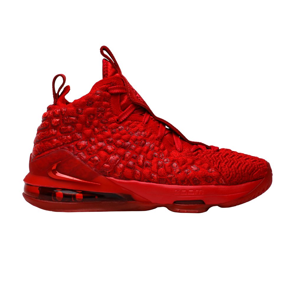 Nike LeBron 17 BG 'Red Carpet' | Kid's Size 4