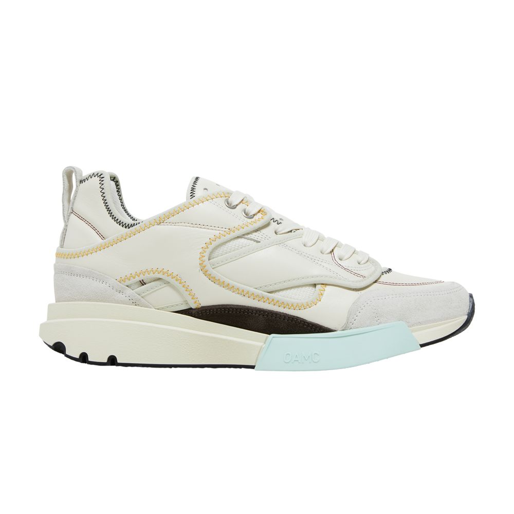 Click to view more detailed imagery on our partner's website Pre-owned Oamc Aurora Runner 'natural White'