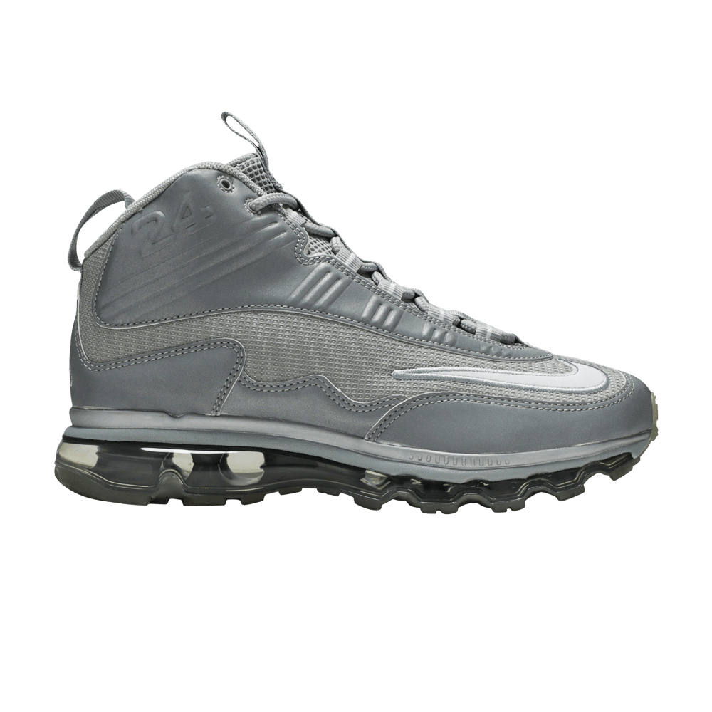 Buy Air Max Jr Shoes: New Releases & Iconic Styles | GOAT