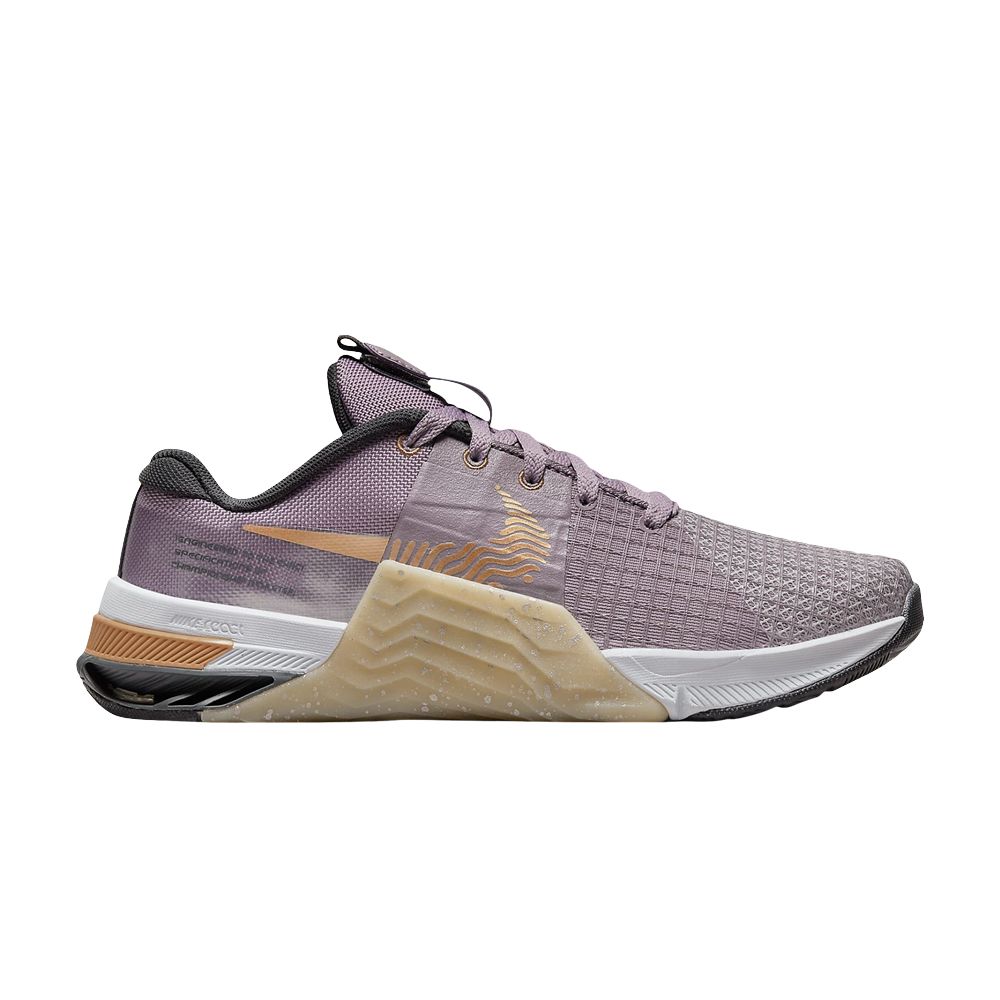 Pre-owned Nike Wmns Metcon 8 Premium 'purple Smoke Metallic Copper'