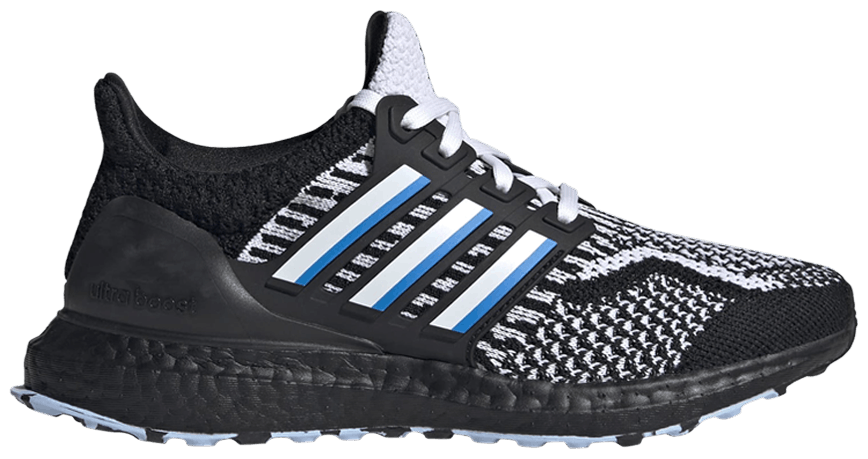 ultraboost dna x disney shoes