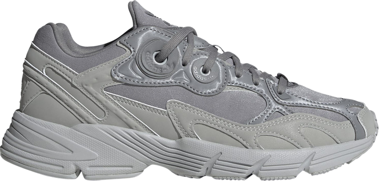 Wmns Astir Triple Grey