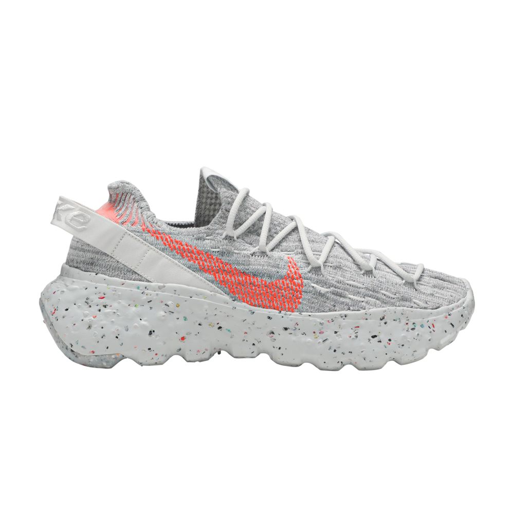 Nike Wmns Space Hippie 04 'This Is Trash - Crimson' | White | Women's Size 11