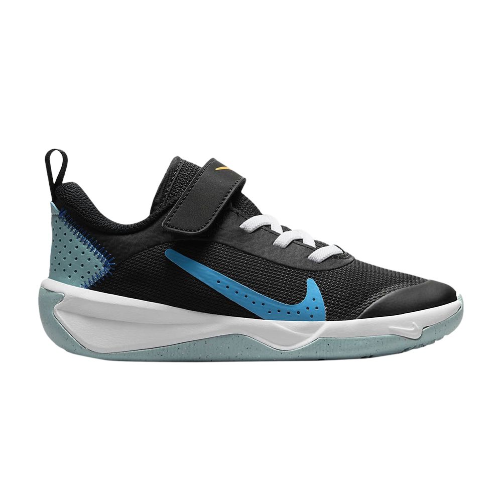 Pre-owned Nike Omni Multi-court Ps 'black Blue Lightning' | Kid's Size 2