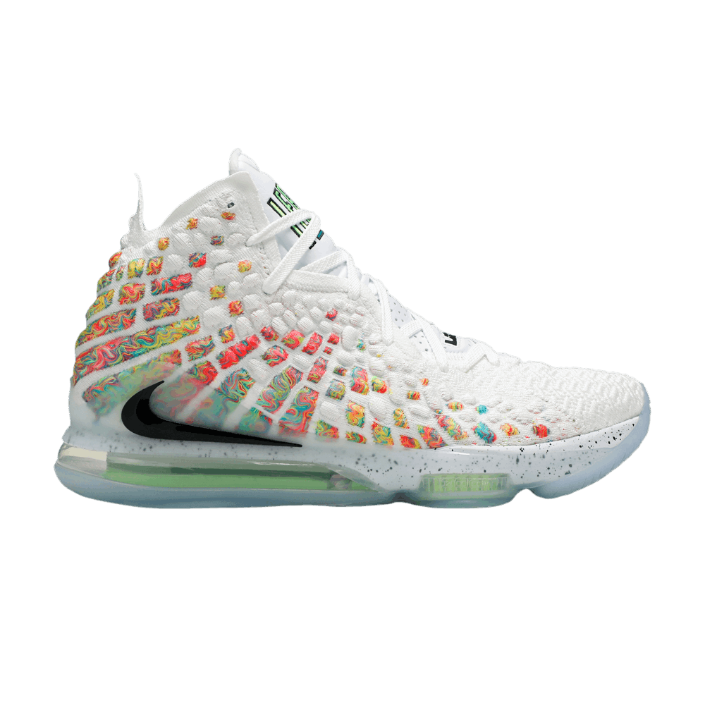 what the lebron 17 on feet