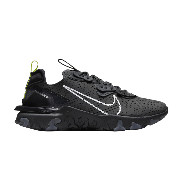 Nike react 250 store