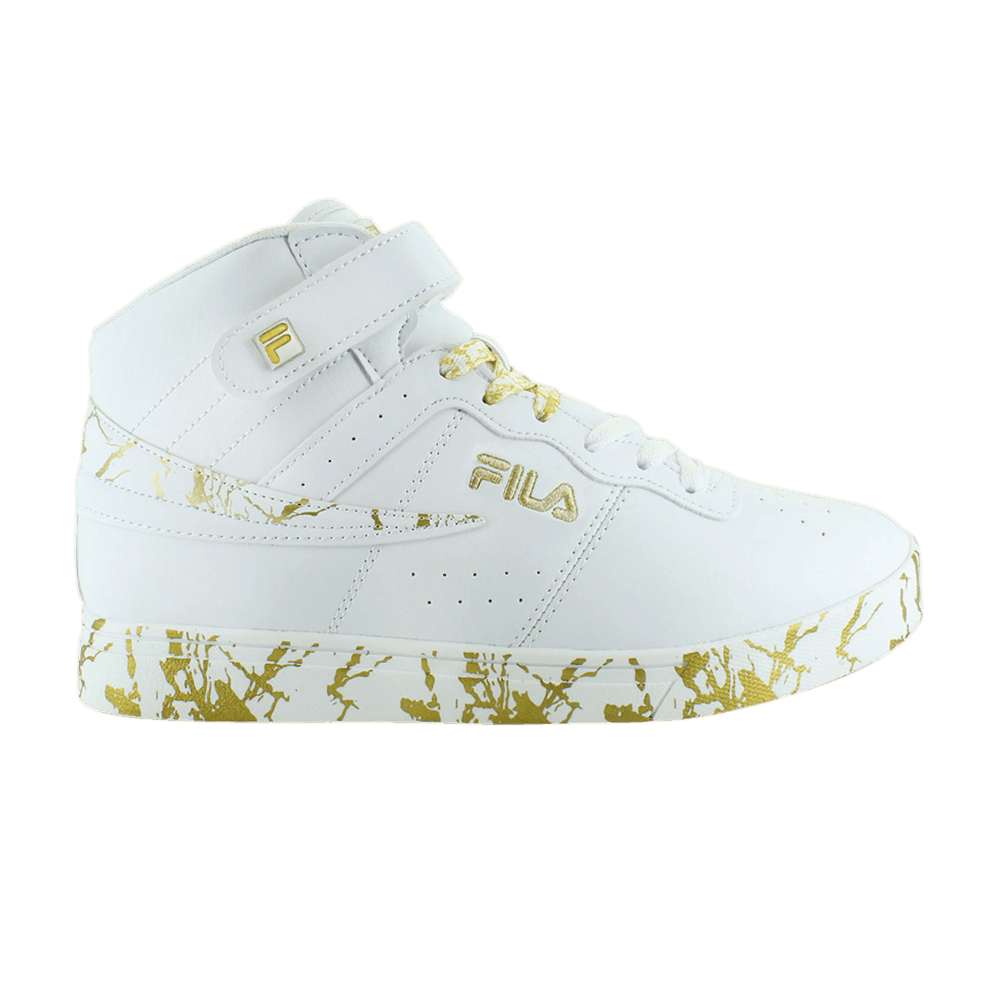 white and gold filas