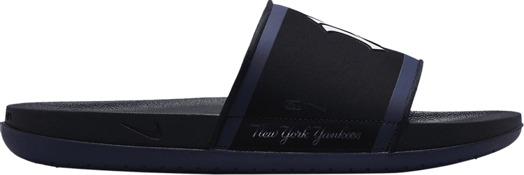 Nike Offcourt (MLB New York Yankees) Slide.