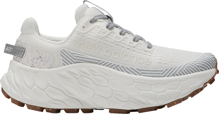 Wmns Fresh Foam X More Trail v3 White Turtledove