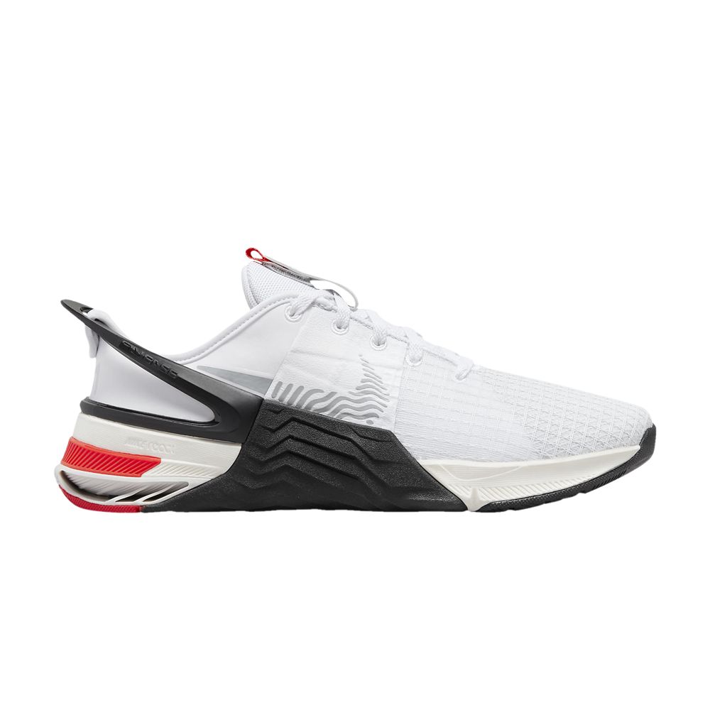 Pre-owned Nike Wmns Metcon 8 Flyease 'white Picante Red'