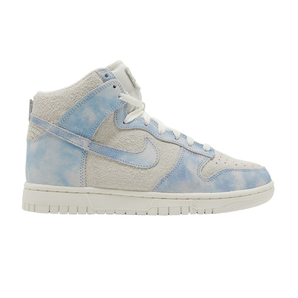 Pre-owned Nike Wmns Dunk High Se 'clouds' In Blue