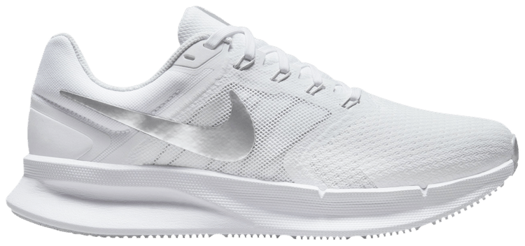 ◆Nike◆ Run Swift 3 Women's Road Running Shoe DR2698-101 Buy Wmns Run Swift 3 'White Metallic Silver' - DR2698 101 | GOAT