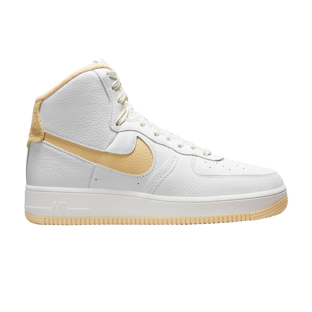 Pre-owned Nike Wmns Air Force 1 High Sculpt 'white Pale Vanilla'