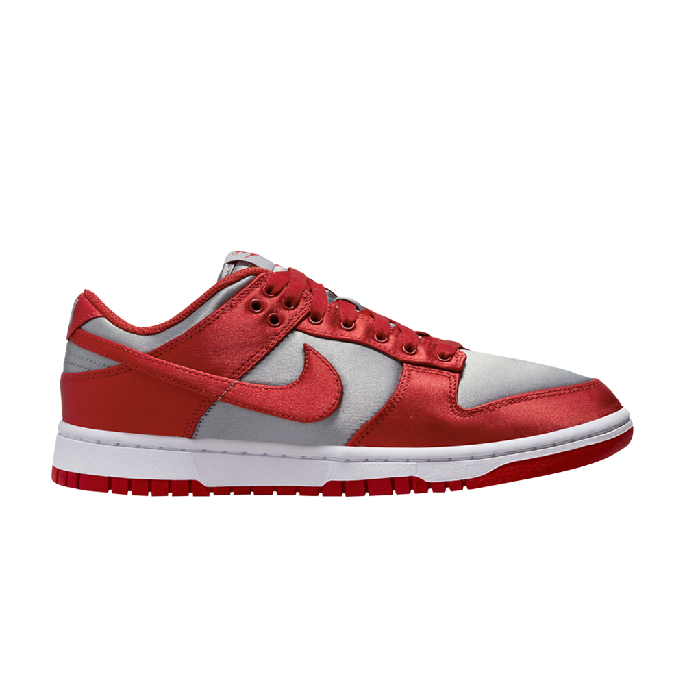 Pre-owned Nike Wmns Dunk Low 'satin Unlv' In Red