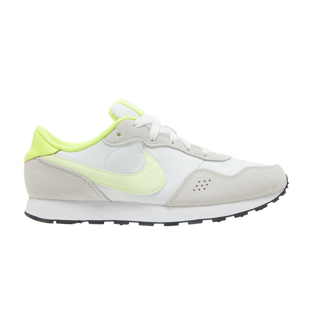 Pre-owned Nike Md Valiant Gs 'white Barely Volt' | Kid's Size 7