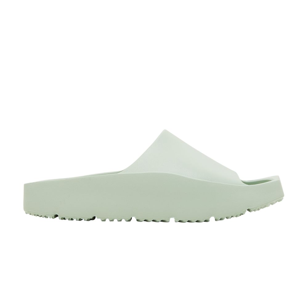 Pre-owned Air Jordan Wmns Jordan Hex Slide 'pistachio Frost' In Green