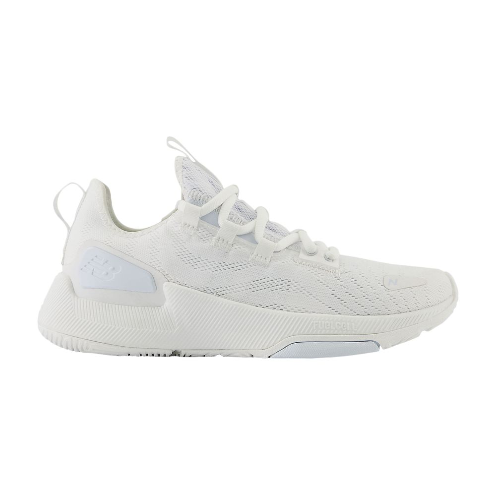 Pre-owned New Balance Wmns Fuelcell Trainer V2 Wide 'white Ice Blue' | Women's Size 11