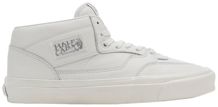 Buy Half Cab 33 DX Anaheim Factory Vintage White VN0A5KX68FJ